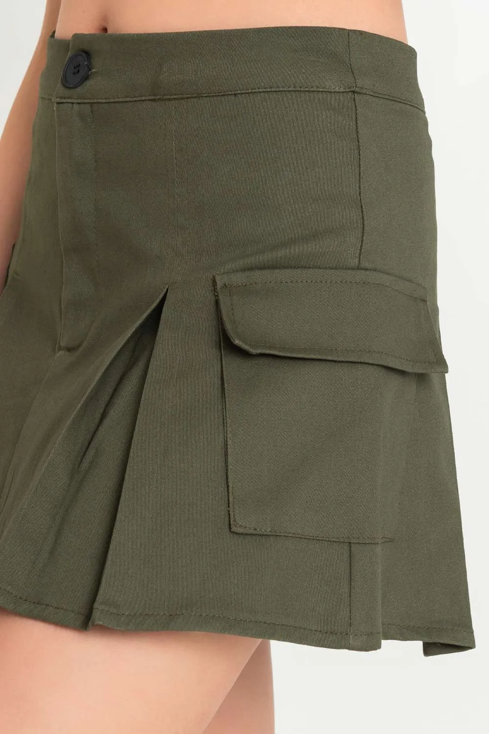 Short Cargo Skirt with Pleats