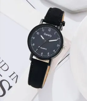 Elegant Women Leather Strap Watch