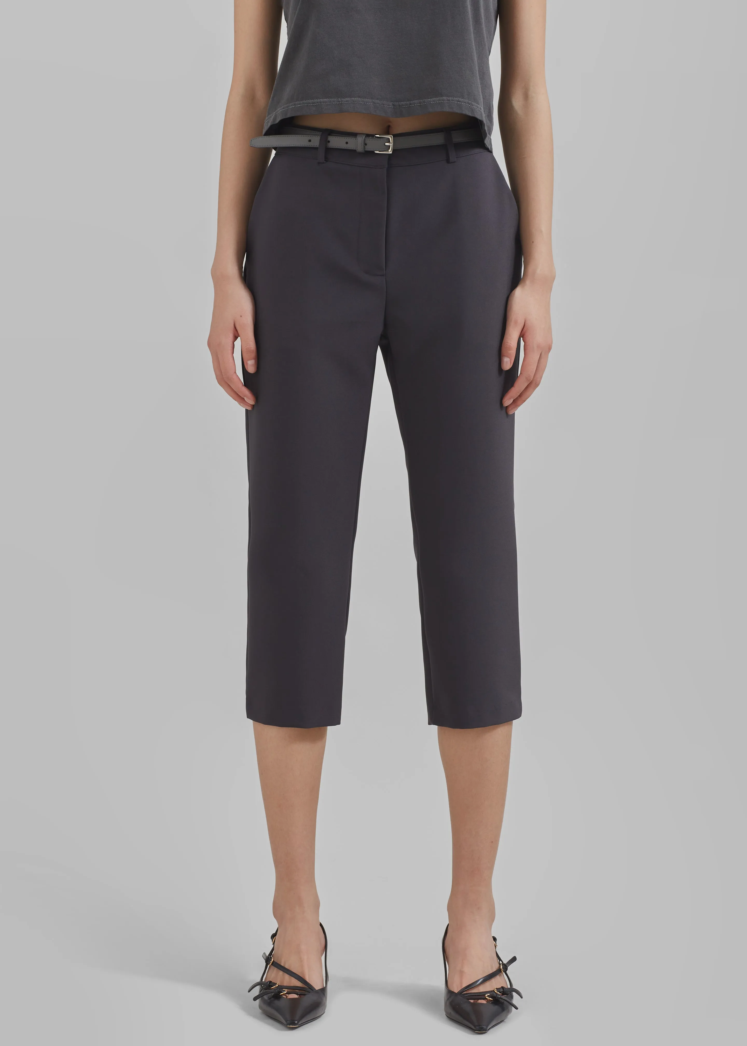 Emersyn Charcoal Capri Pants